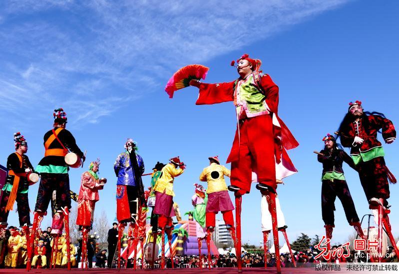 京津冀非遗同现首届北京“迎冬奥新春体育庙会”