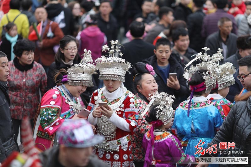 大年初五：贵州黔东南苗寨里刮起最炫民族风