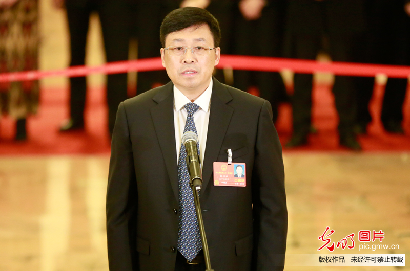 两会第四场“代表通道”开启
