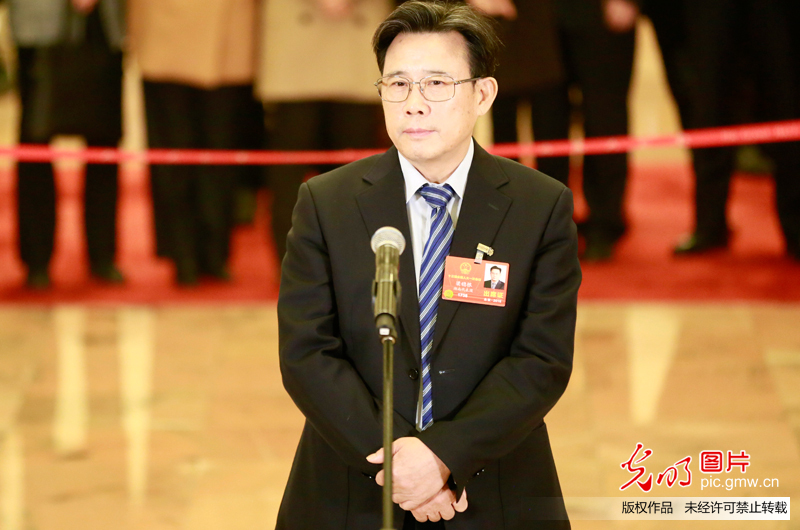 两会第四场“代表通道”开启
