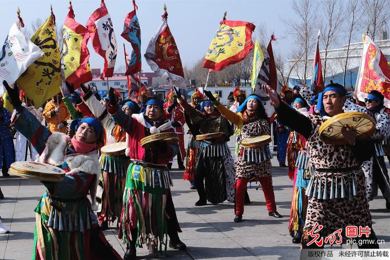 哈尔滨:民俗祈福喜迎“春龙节” 哈尔滨:民俗祈福喜迎“春龙节”
