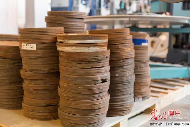 胶片修复让珍贵影像资料再现