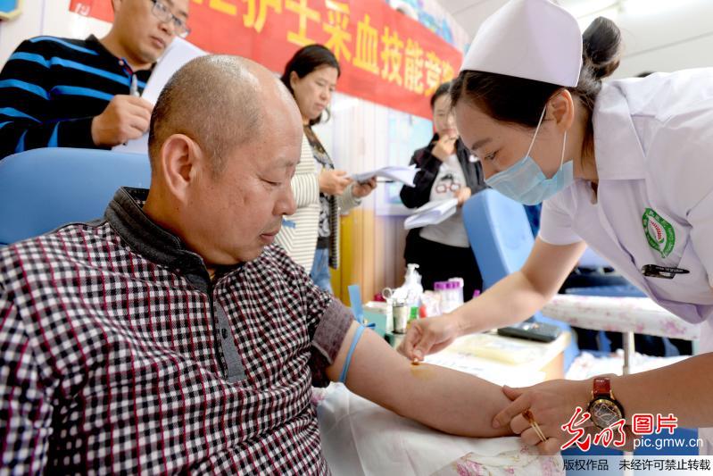 全国各地以不同形式迎接国际护士节