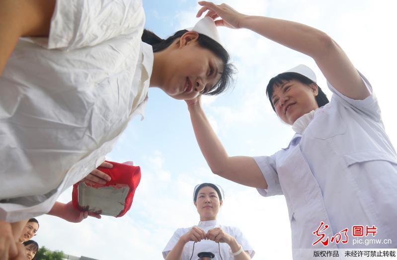 全国各地以不同形式迎接国际护士节