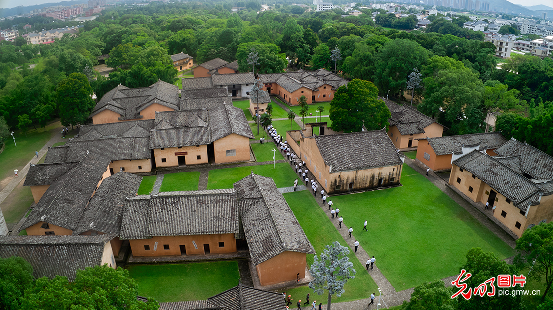 江西瑞金：红色旅游持续升温