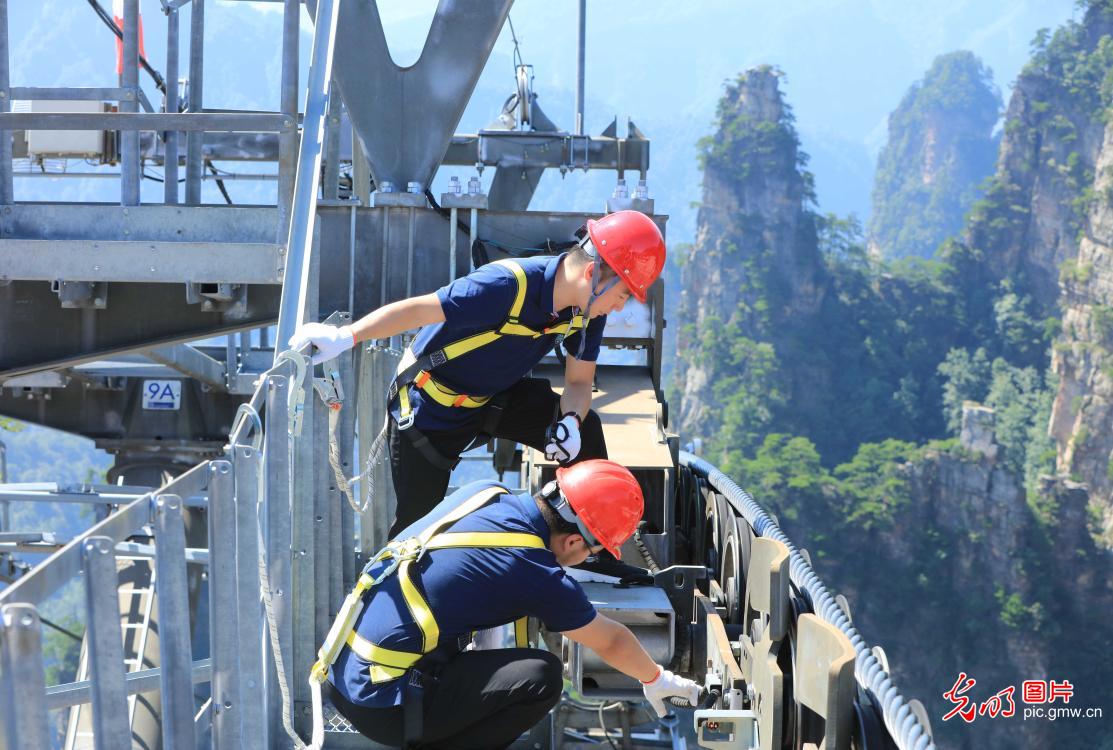 高温巡检保安全
