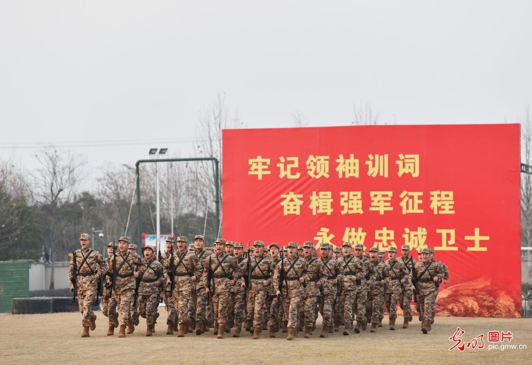 安徽合肥：开训练精兵