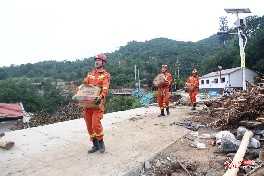 【抗洪第一线】北京门头沟区消杀清淤 灾后重建工作有序进行