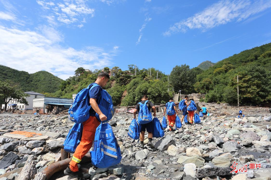 【抗洪第一线】北京门头沟区消杀清淤 灾后重建工作有序进行