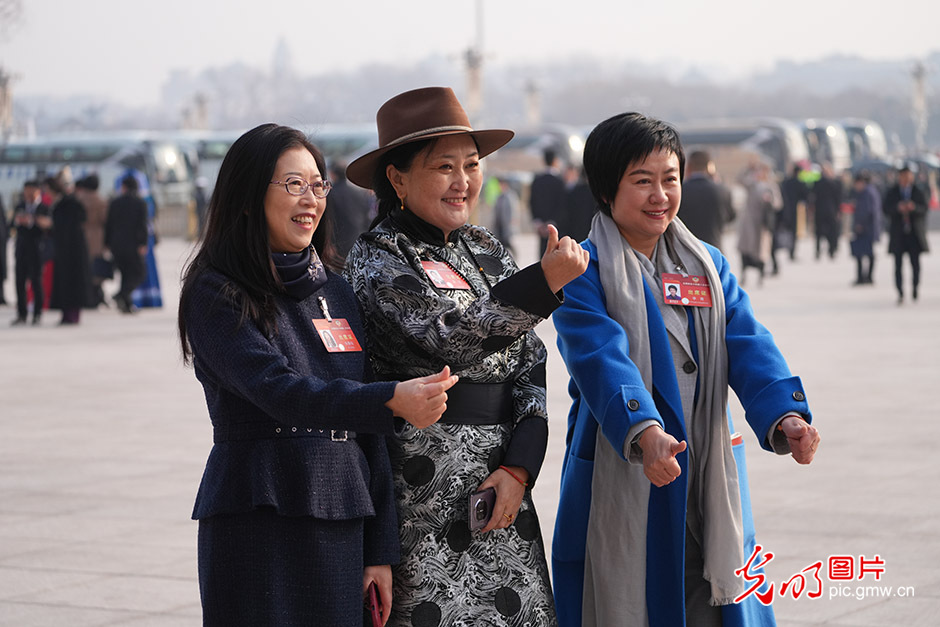 “三八”国际妇女节丨看两会巾帼风采 “三八”国际妇女节丨看两会巾帼风采