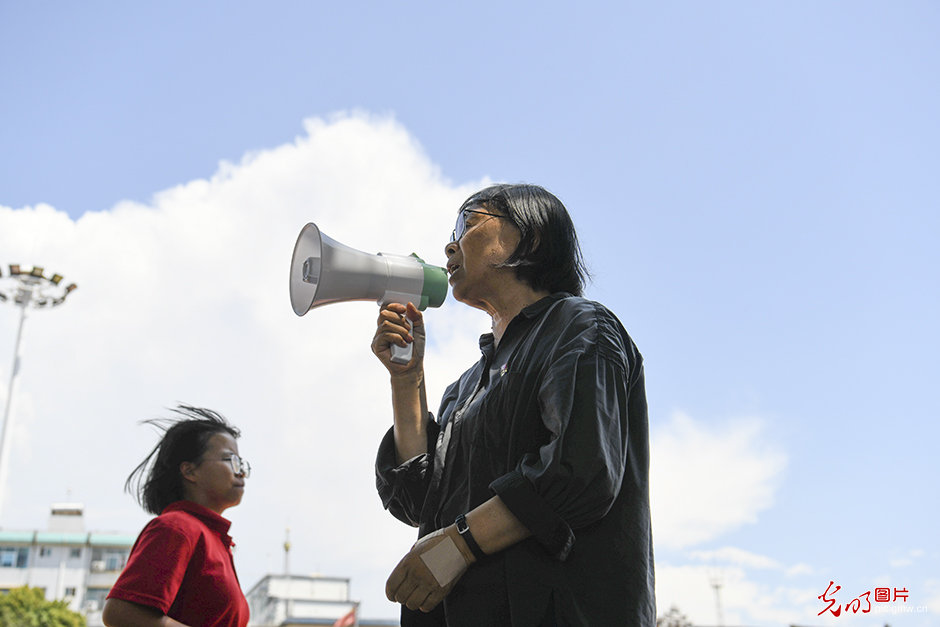 高考季“她”领航唤醒女高梦