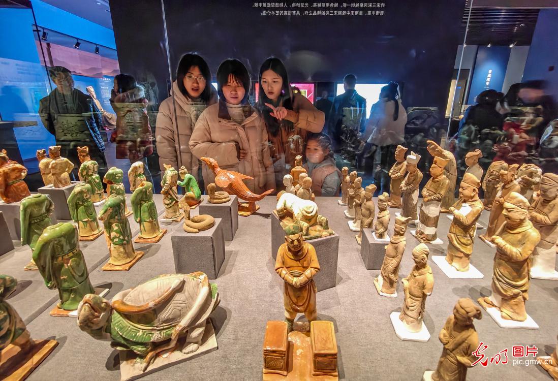 【新春走基层】博物馆里过大年