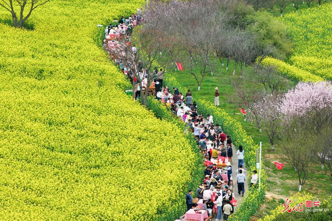 【图策｜春潮涌动启新程】文旅融合新发展“以文塑旅”解码中国式浪漫