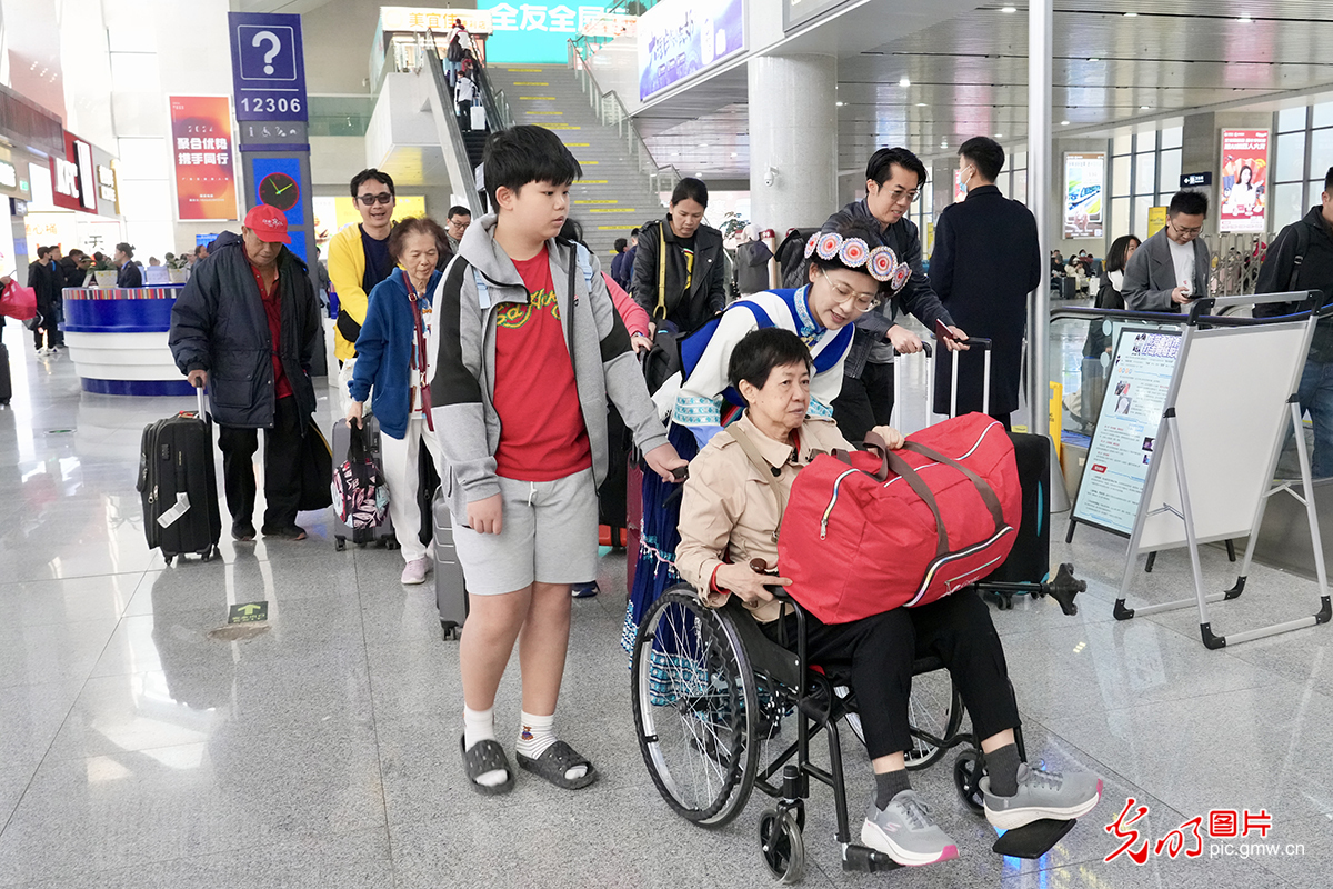 【发现最美铁路】丽香铁路：缩短山河距离 拉长文化温度