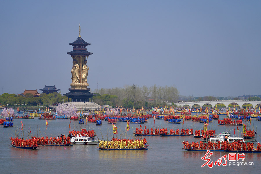 2025泰州姜堰溱潼会船节盛大举行
