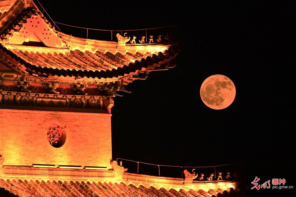 2025年度“最低满月”现身天宇