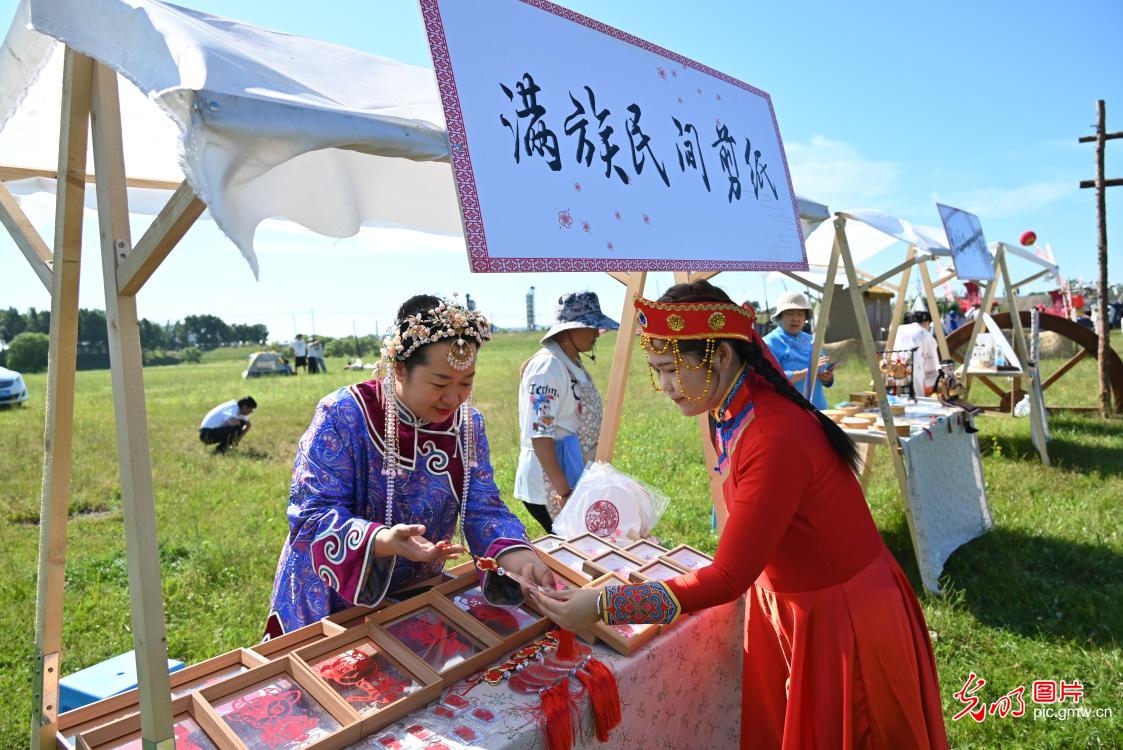 黑河坤河达满乡举办第十届“库木勒节”