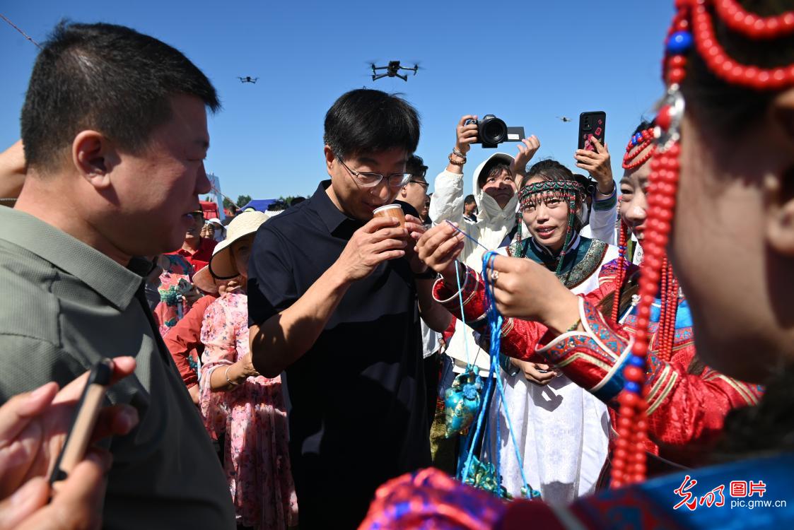 黑河坤河达满乡举办第十届“库木勒节”