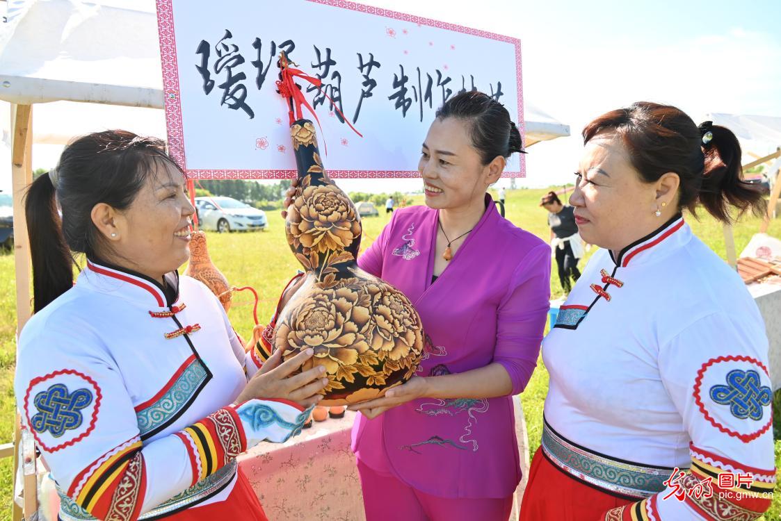 黑河坤河达满乡举办第十届“库木勒节”