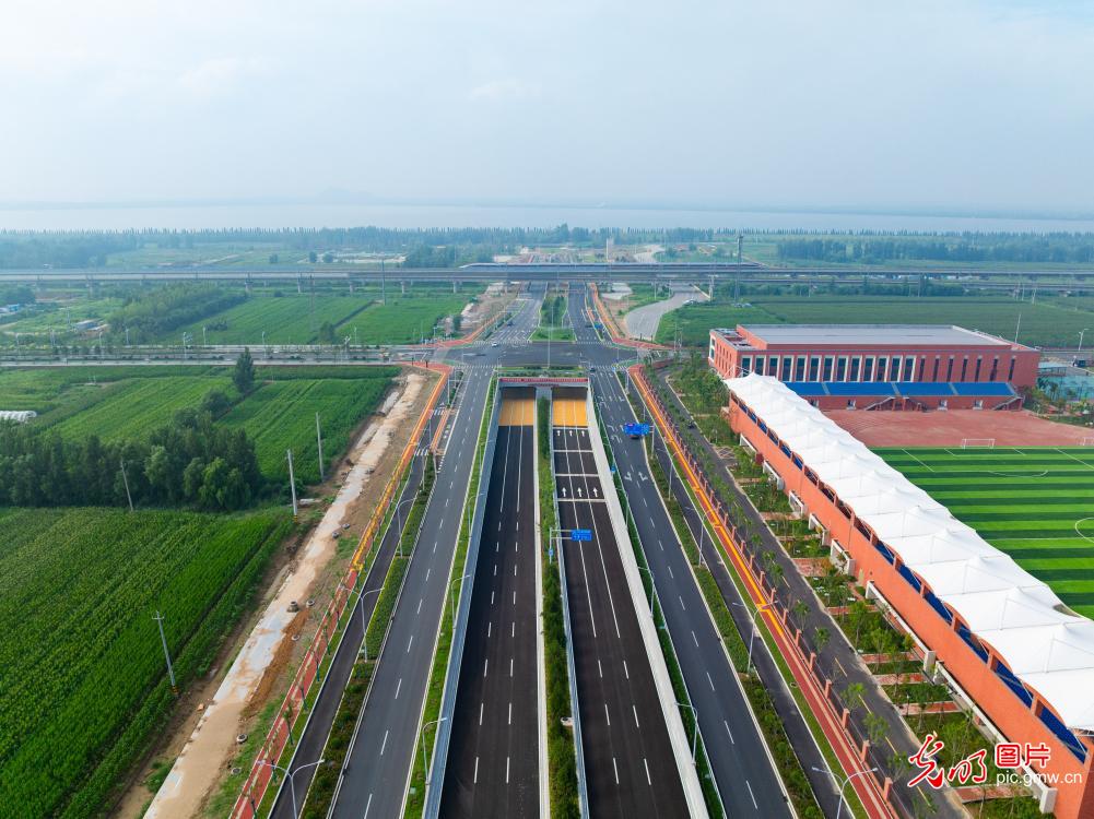 济南济泺路北延黄河隧道建成通车