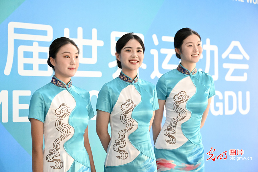 【世运非遗竞技场】世运舞台上 蜀绣针法在“说话”