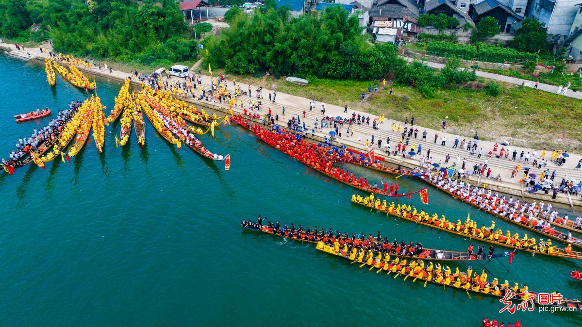 【世运非遗竞技场】龙舟竞渡破浪展新姿 千年技艺全球焕活力