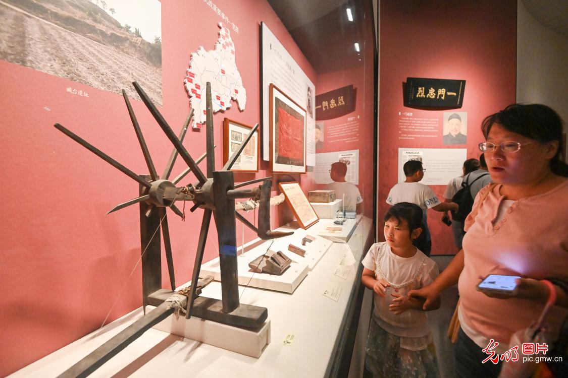 抗战主题展览迎参观热潮