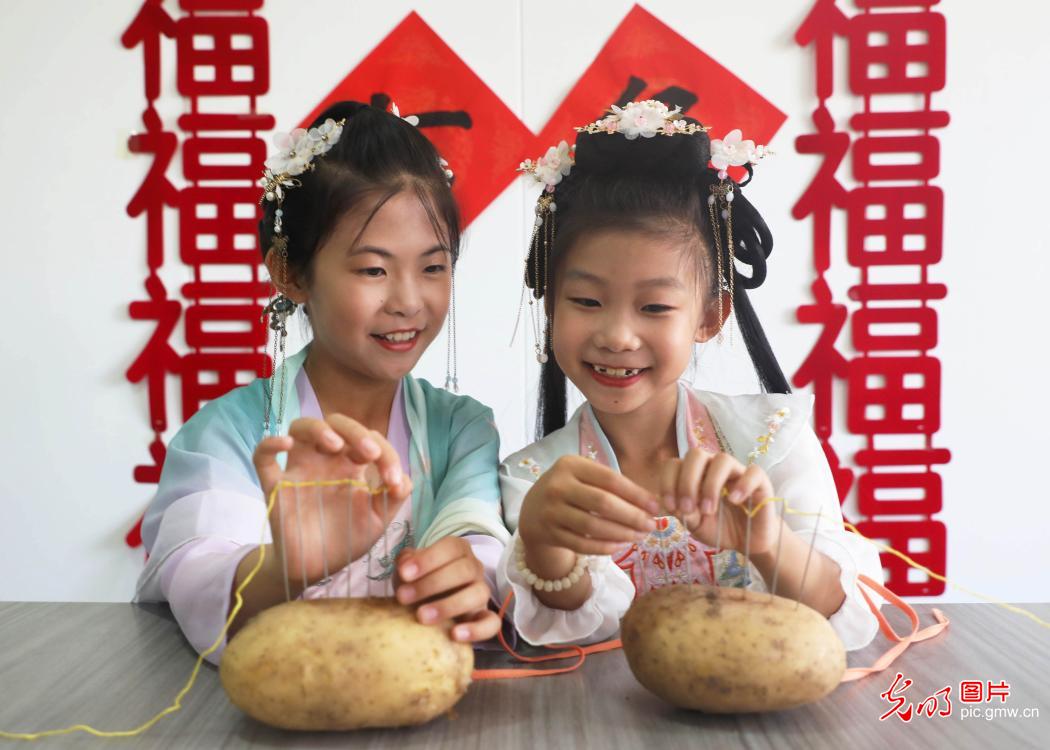 民俗焕新迎七夕