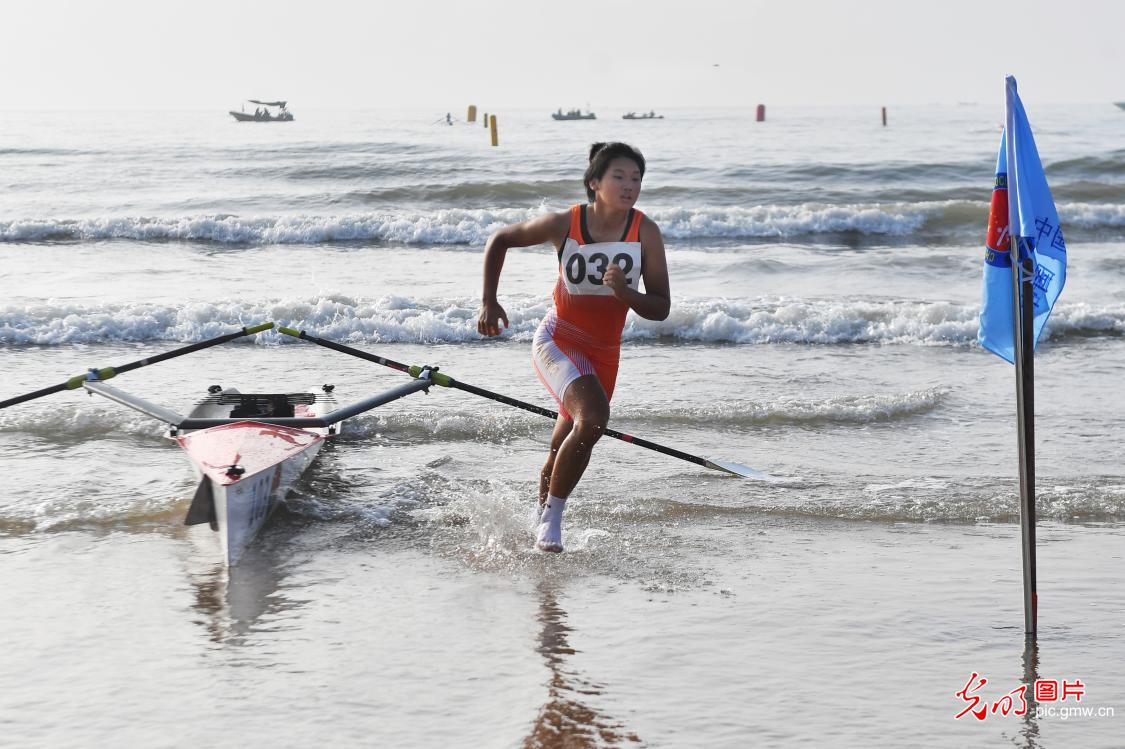 全国海岸赛艇沙滩冲刺邀请赛在青岛开赛