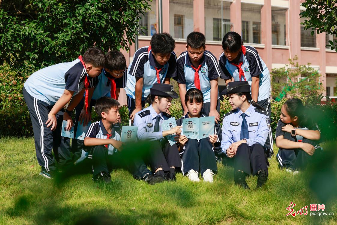 网络安全宣传进校园