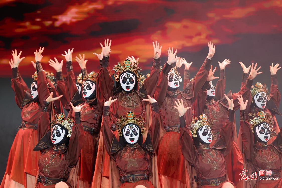 夜间非遗盛宴展魅力