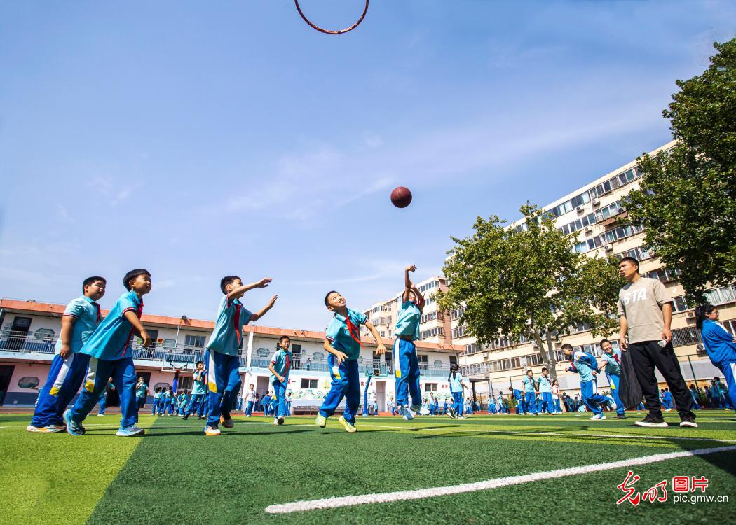 快乐大课间 活力满校园