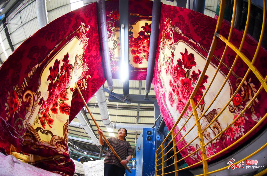 从“假期模式”到“奋斗模式”节后首日干劲足