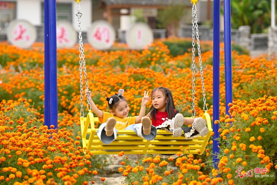 山河铺彩卷 文旅聚人气