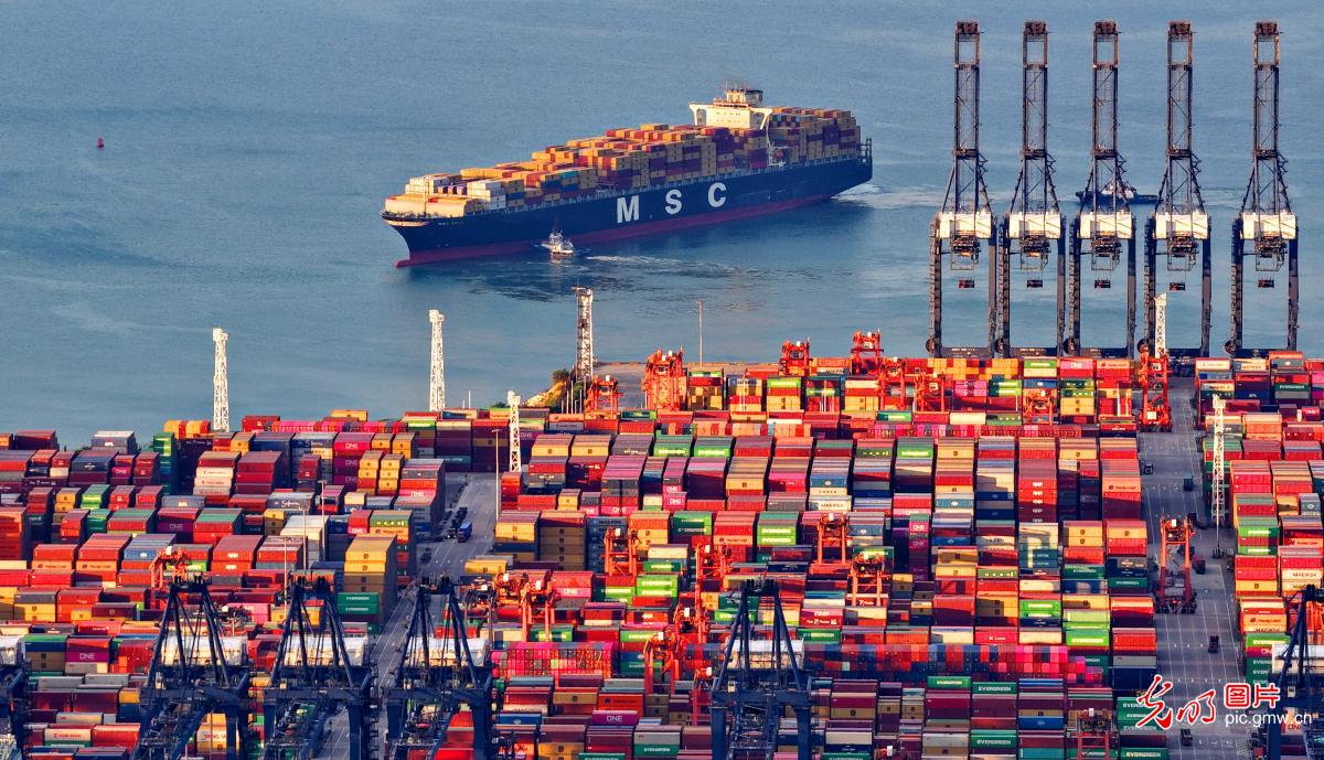 赶制海外订单 备战秋冬市场