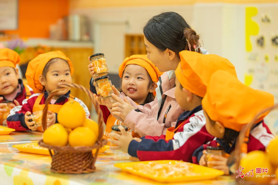 立冬日，校园非遗课“活”起来