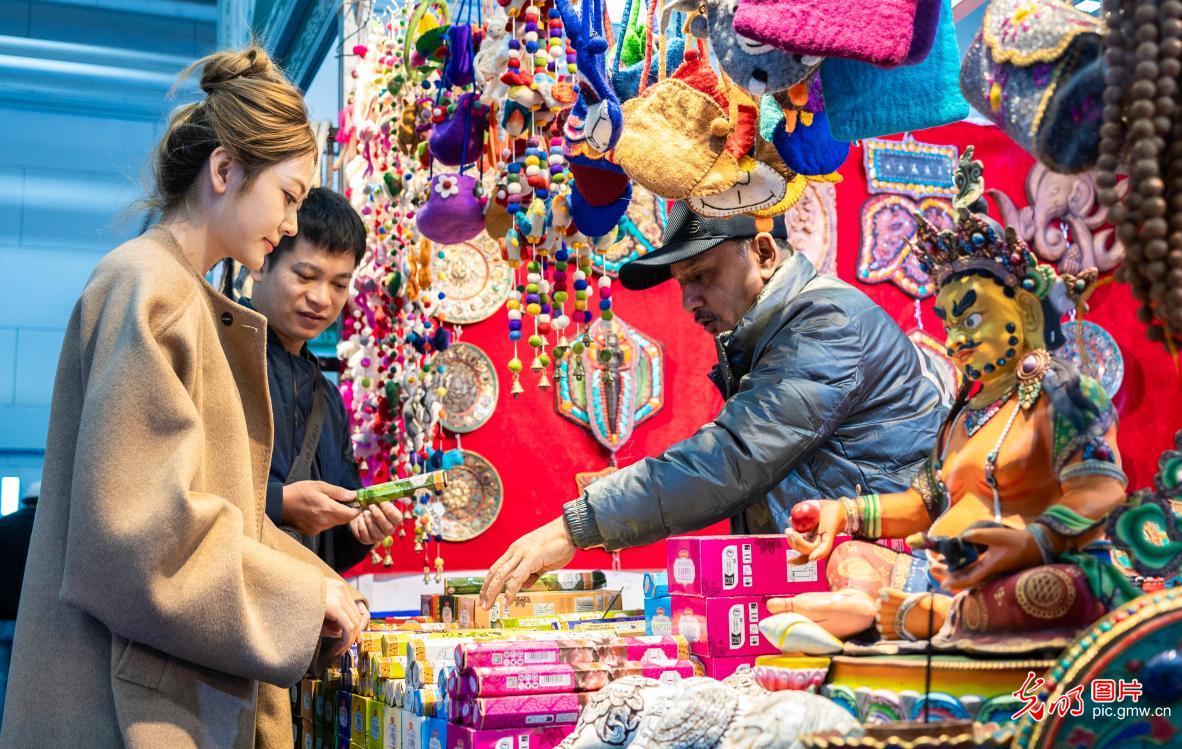 第十三届中国•内蒙古进出口商品博览会在呼和浩特举行 第十三届中国•内蒙古进出口商品博览会在呼和浩特举行