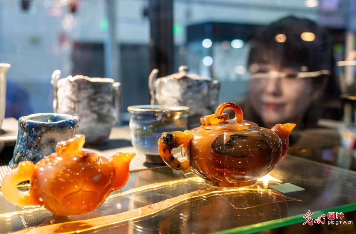 第十三届中国•内蒙古进出口商品博览会在呼和浩特举行 第十三届中国•内蒙古进出口商品博览会在呼和浩特举行