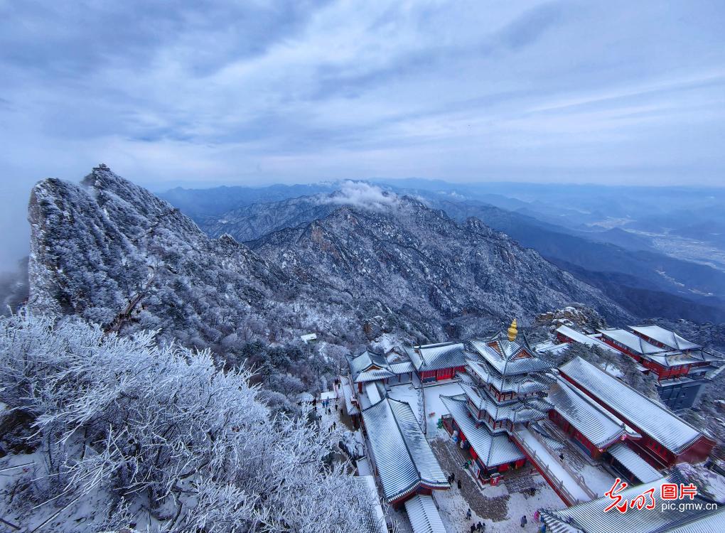 【冰雪暖民生】冰天藏盛景 雪地焕生机 【冰雪暖民生】冰天藏盛景 雪地焕生机