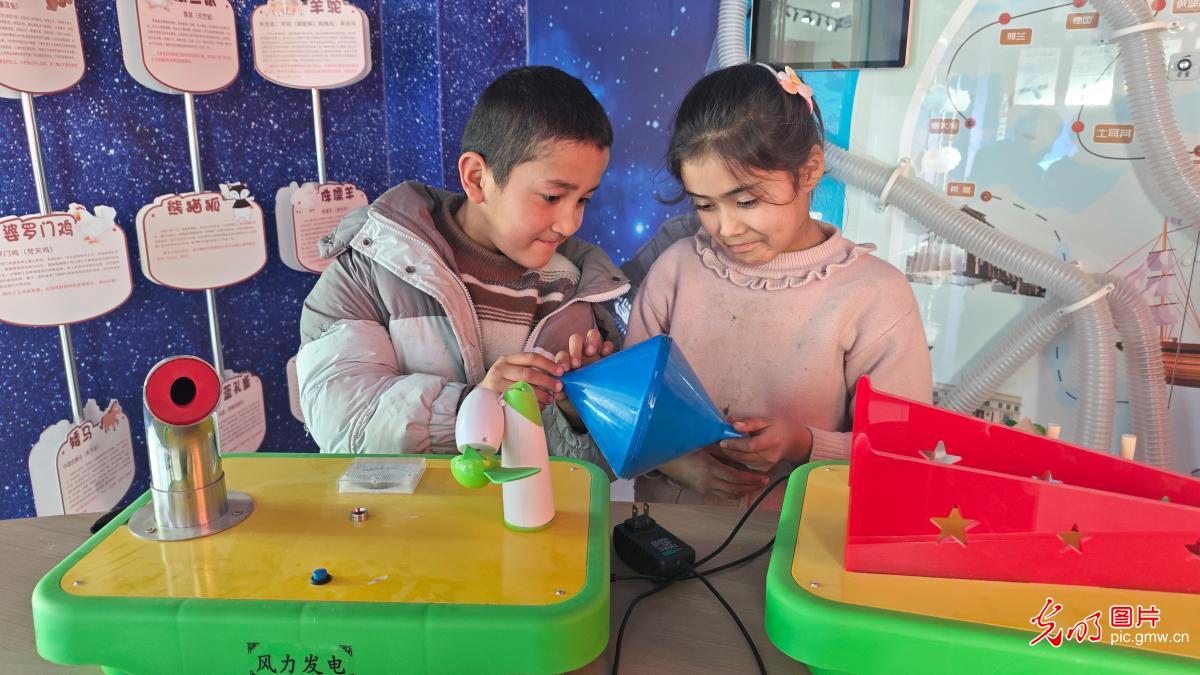 寒假科普正当时 少年逐梦向科技