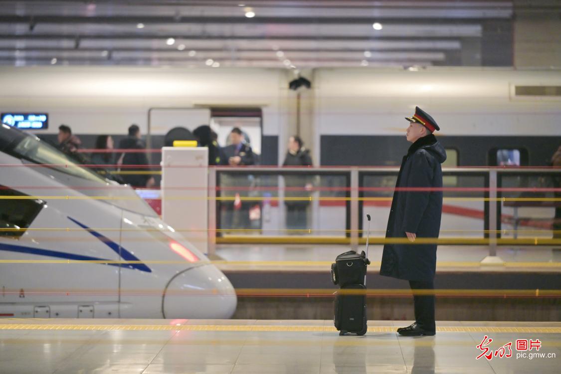 守牢春节安全线 护航万家团圆年