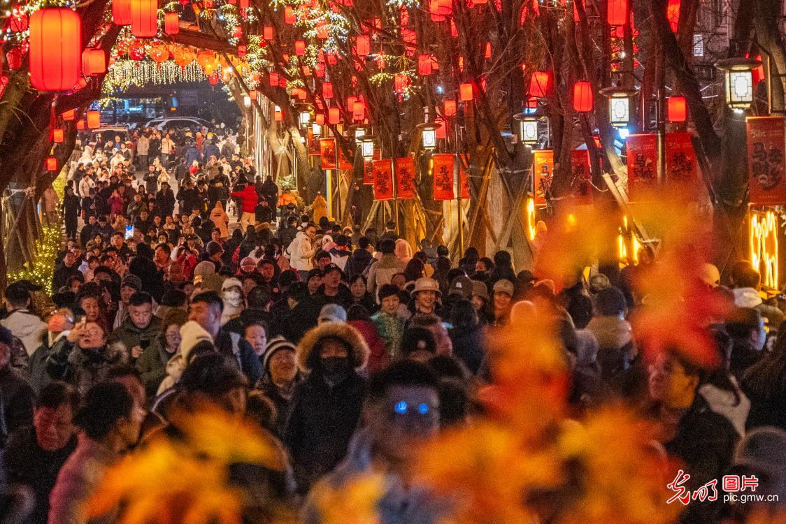 【新春走基层】人气爆棚 这个春节被热闹承包了