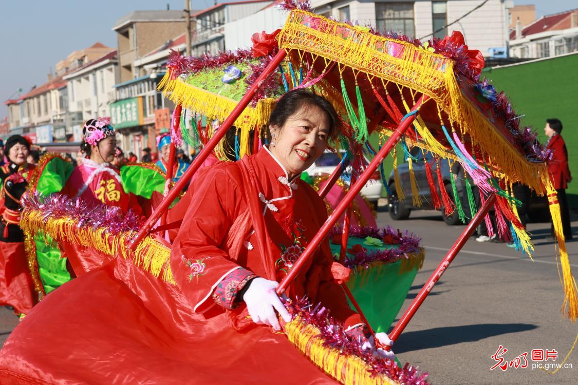 千年技艺焕新彩 民俗展演贺新春 千年技艺焕新彩 民俗展演贺新春