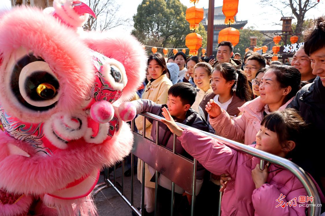千年技艺焕新彩 民俗展演贺新春 千年技艺焕新彩 民俗展演贺新春