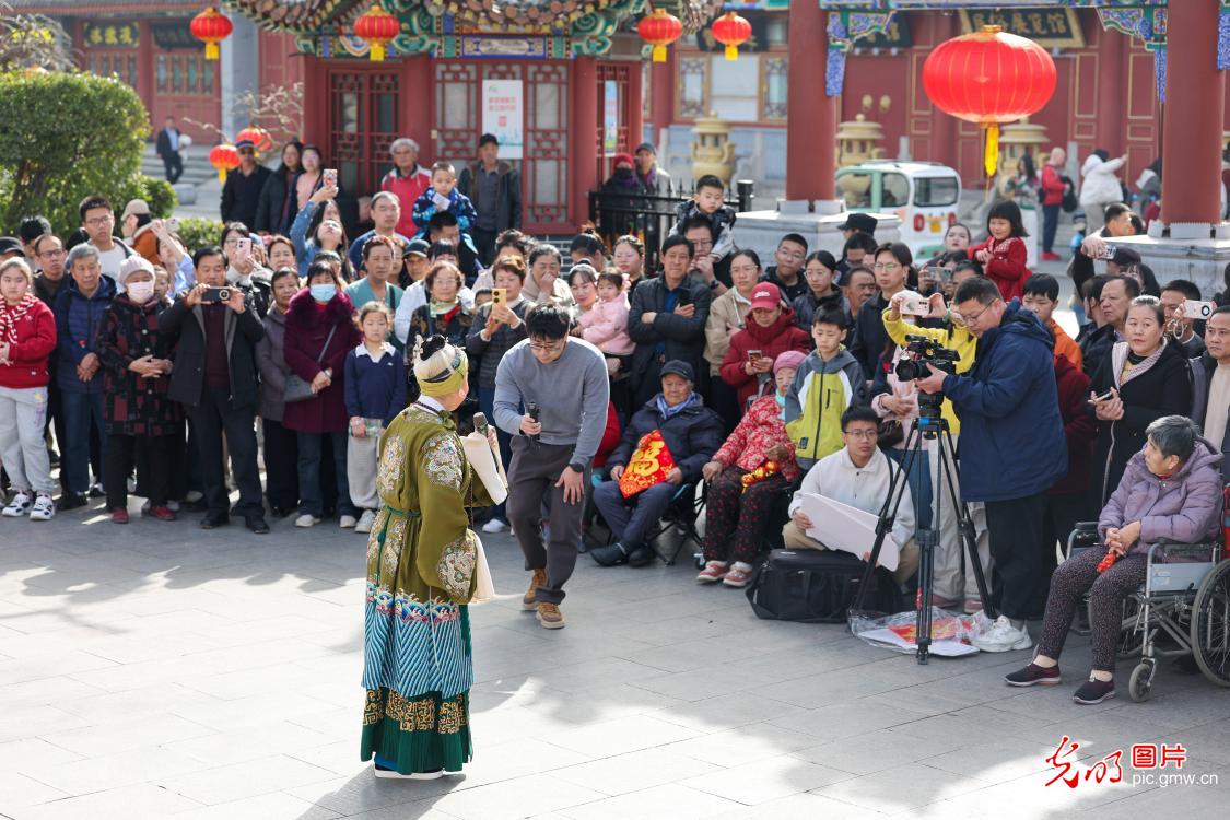 锣鼓一响 戏曲开唱 年味直接拉满 锣鼓一响 戏曲开唱 年味直接拉满