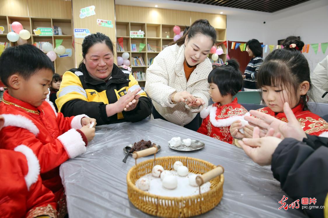 民俗欢腾迎元宵