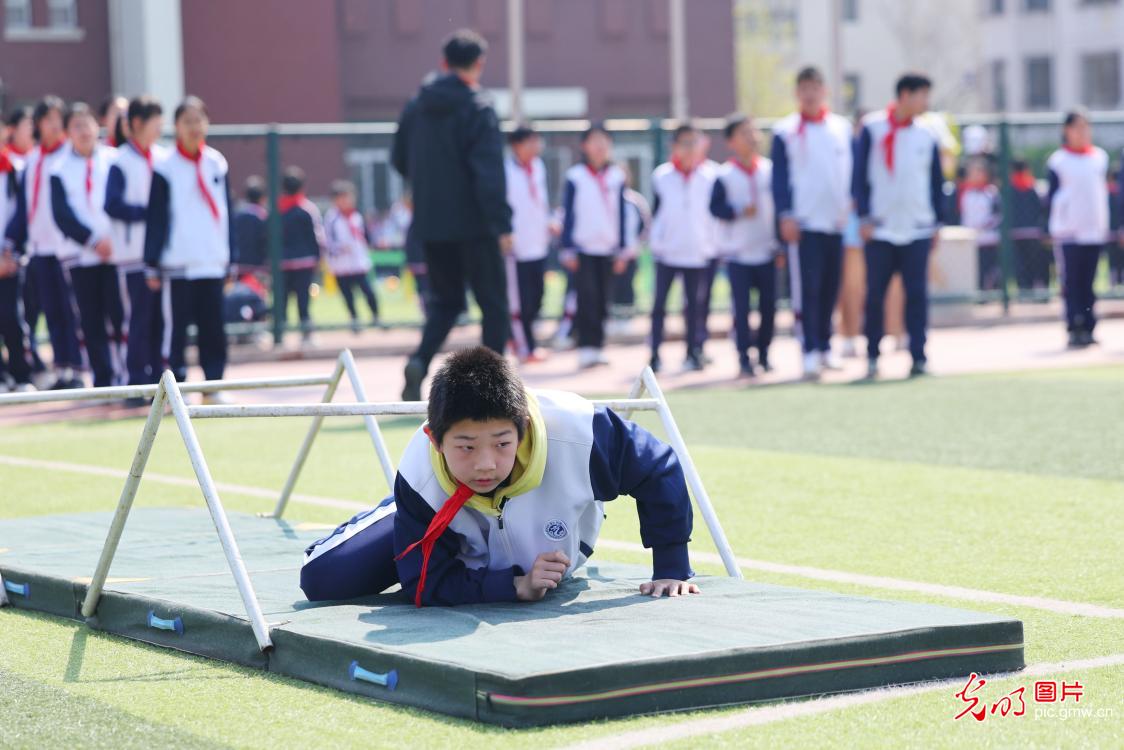 国防教育励青春