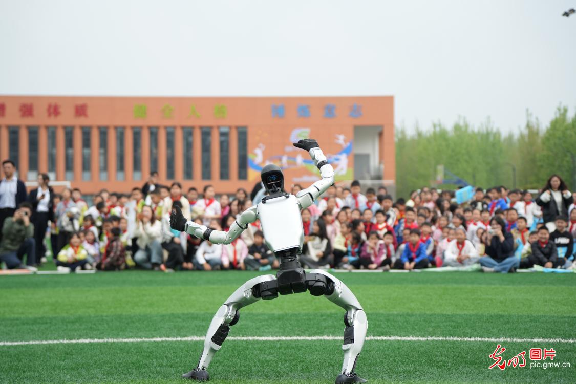4月13日-4月19日光明图片一周见报作品精选 4月13日-4月19日光明图片一周见报作品精选