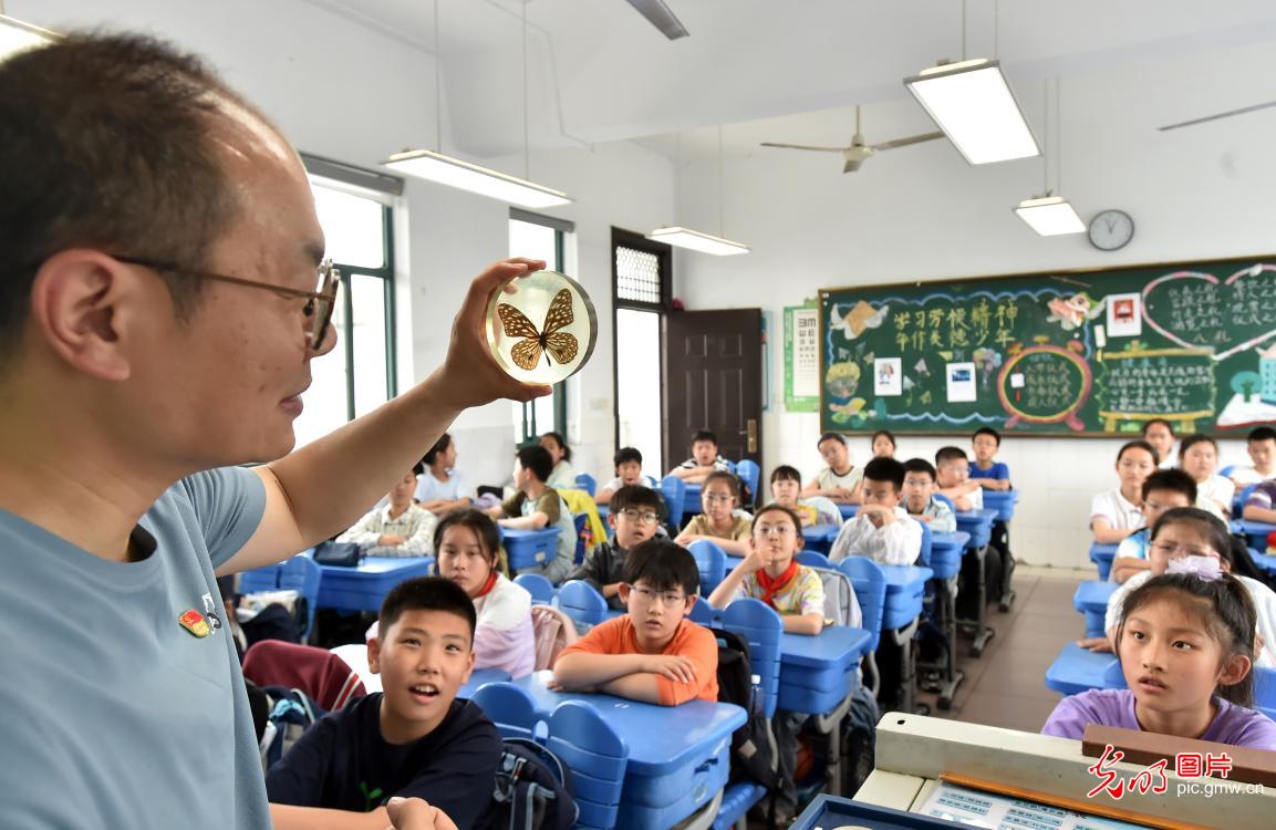 护一方生灵 育少年初心 护一方生灵 育少年初心