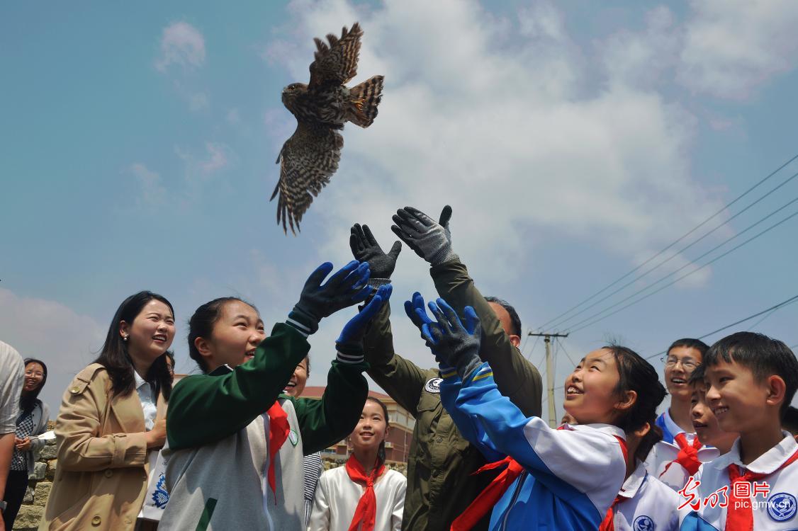 护一方生灵 育少年初心 护一方生灵 育少年初心